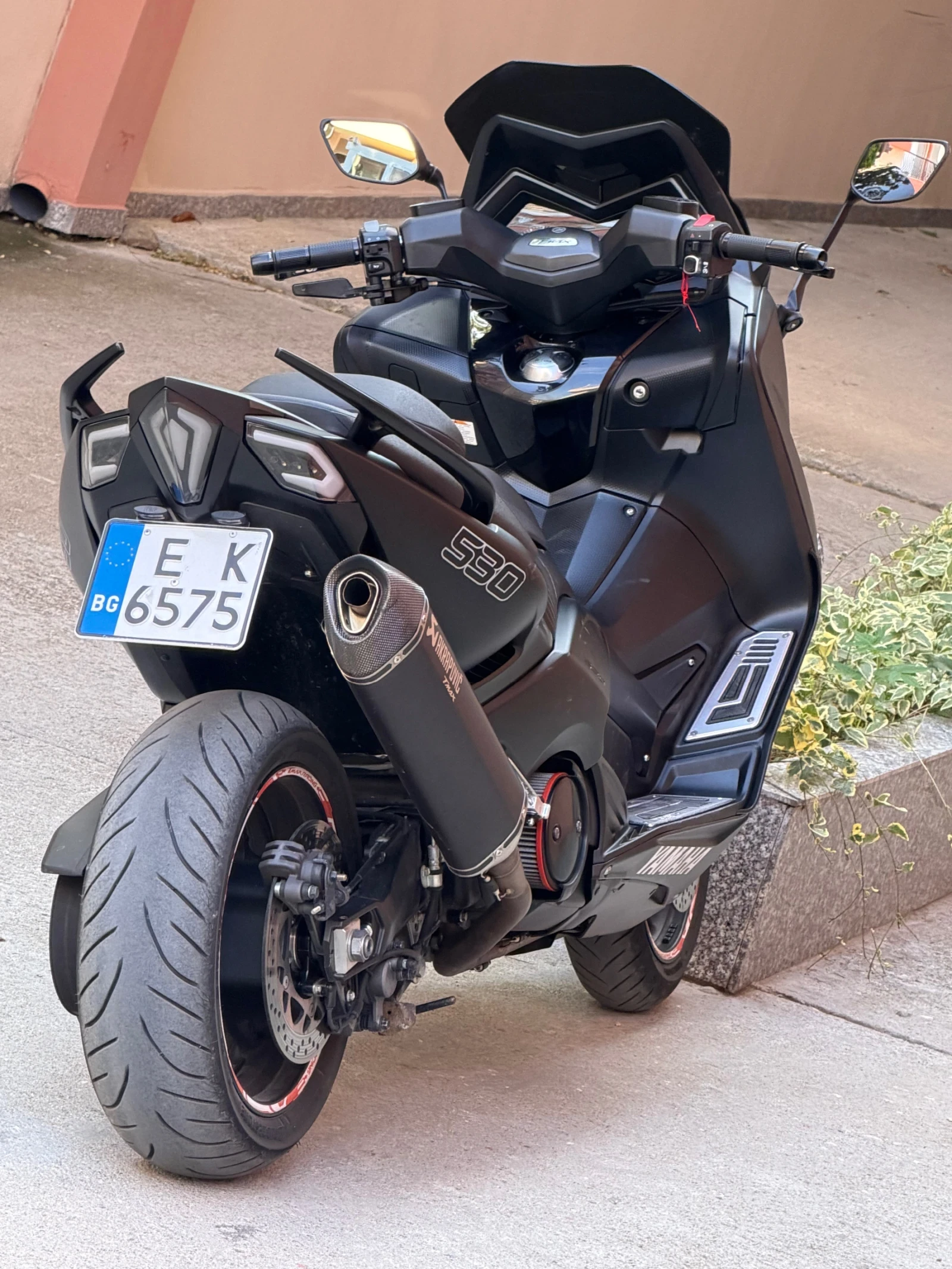 Yamaha T-max 530 Led, снимка 4 - Мотоциклети и мототехника - 55961797