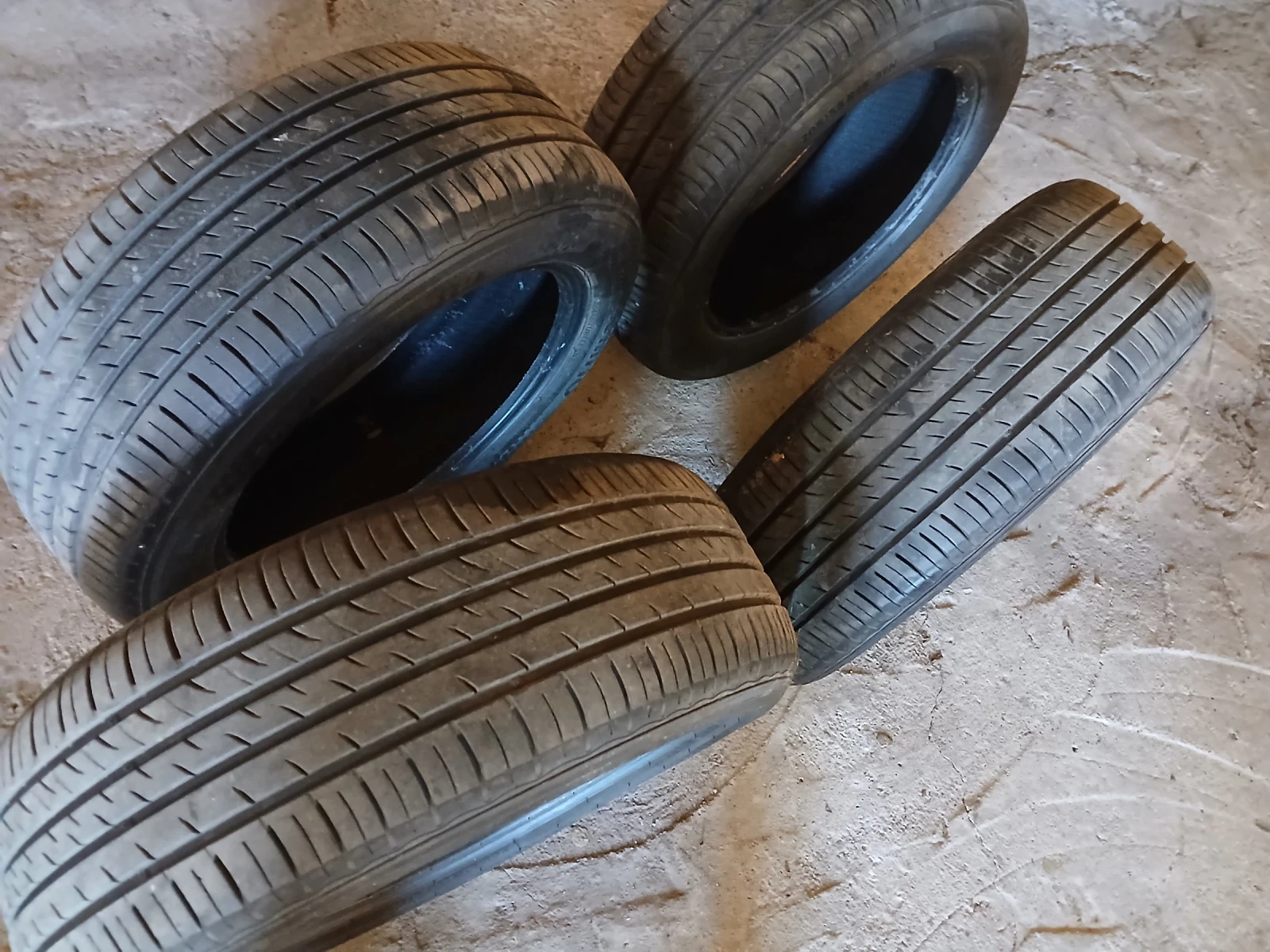 Гуми Летни 205/55R16, снимка 5 - Гуми и джанти - 53768721