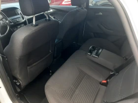 Ford Focus 1.6i ГАЗ-БЕНЗИН TITANIUM, снимка 14