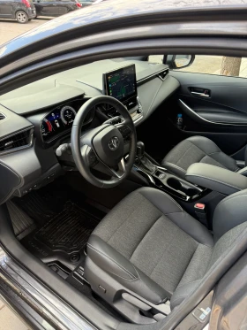 Toyota Corolla 1.8 Hybrid, снимка 9