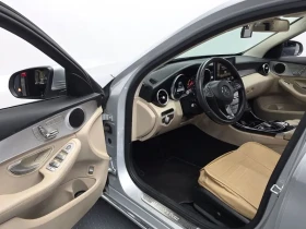 Mercedes-Benz C 220, снимка 10
