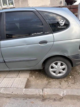 Renault Scenic, снимка 2