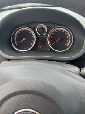 Opel Corsa 1.4 Бензин, снимка 5