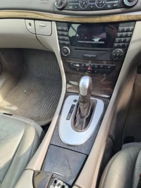 Mercedes-Benz E 320 3,2   | Mobile.bg    10