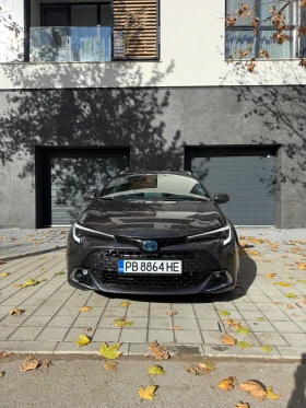 Toyota Corolla 1.8 Hibrid - изображение 1