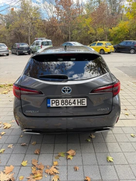 Toyota Corolla 1.8 Hibrid, снимка 5