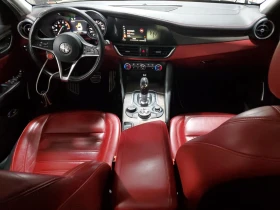 Alfa Romeo Giulia Q4* РЕАЛНИ КМ, снимка 7