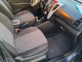 Kia Venga 1.4 CRDI 90KS 6SK - 4800 € / 9387.98 лв. - 96231414 7