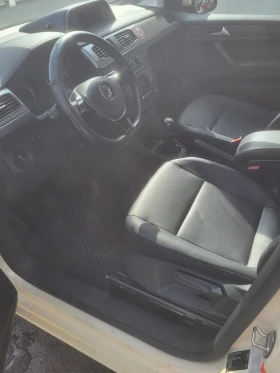 VW Caddy 2000 tdi - 7699 € / 15057.94 лв. - 17946243 7