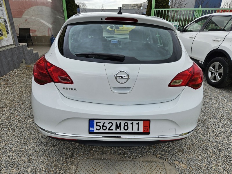 Opel Astra 1.4 gaz navi, снимка 5 - Автомобили и джипове - 44259702