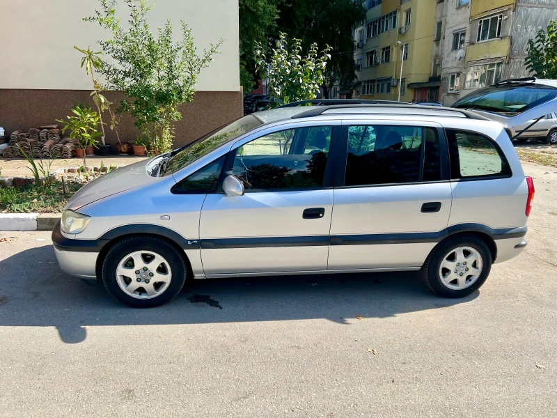 Opel Zafira 1, 9, снимка 4 - Автомобили и джипове - 46749045