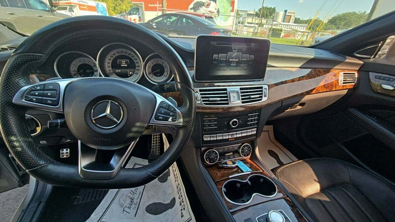 Mercedes-Benz CLS 400 4x4 КРАЙНА ЦЕНА, снимка 5 - Автомобили и джипове - 47959257