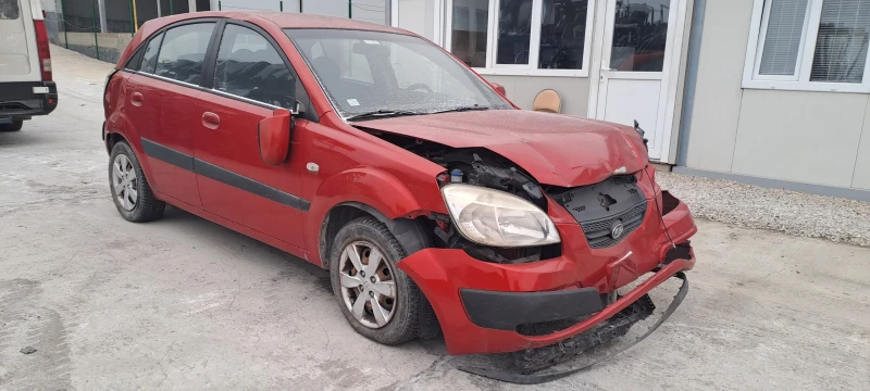 Kia Rio 1.5crdi, снимка 10 - Автомобили и джипове - 49075670