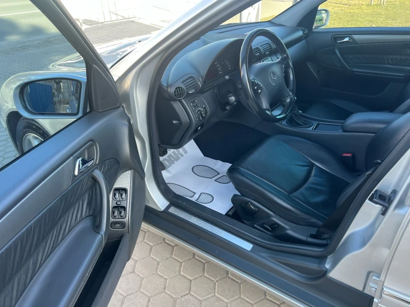 Mercedes-Benz C 220 2.2CDi/UNIKAT, снимка 8 - Автомобили и джипове - 49404881