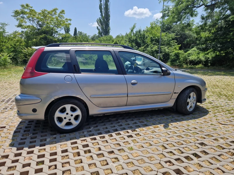 Peugeot 206 AUtomatic 1, 6 16v GAZ, снимка 3 - Автомобили и джипове - 51091396