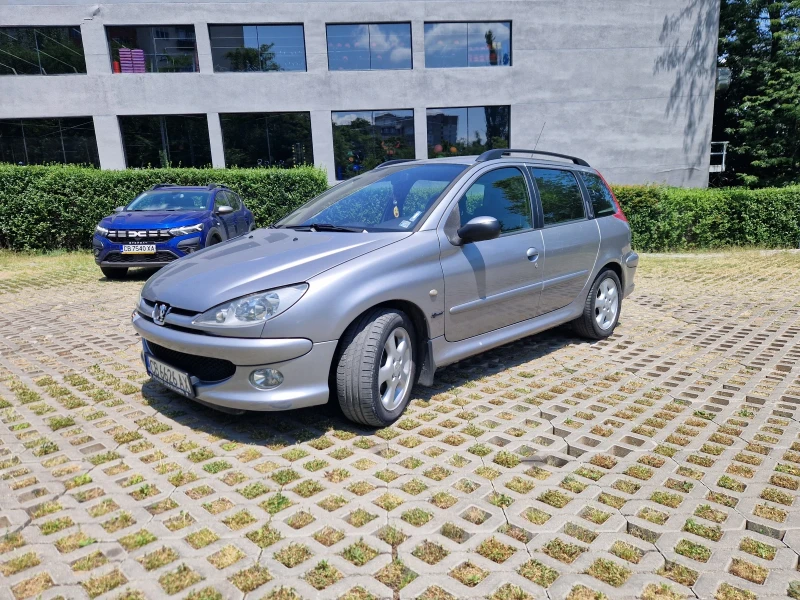 Peugeot 206 AUtomatic 1, 6 16v GAZ, снимка 8 - Автомобили и джипове - 51091396