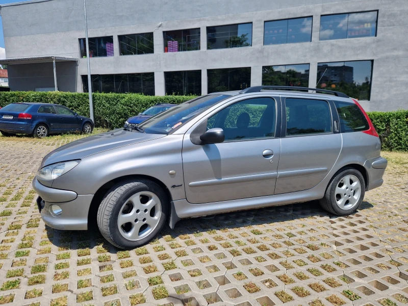 Peugeot 206 AUtomatic 1, 6 16v GAZ, снимка 7 - Автомобили и джипове - 51091396