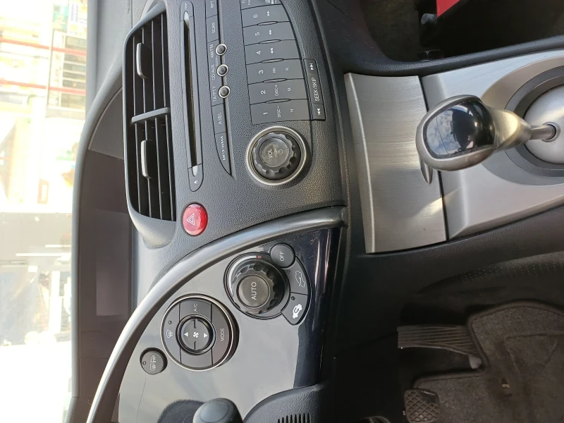 Honda Civic 2.2 Sport, снимка 10 - Автомобили и джипове - 53499739