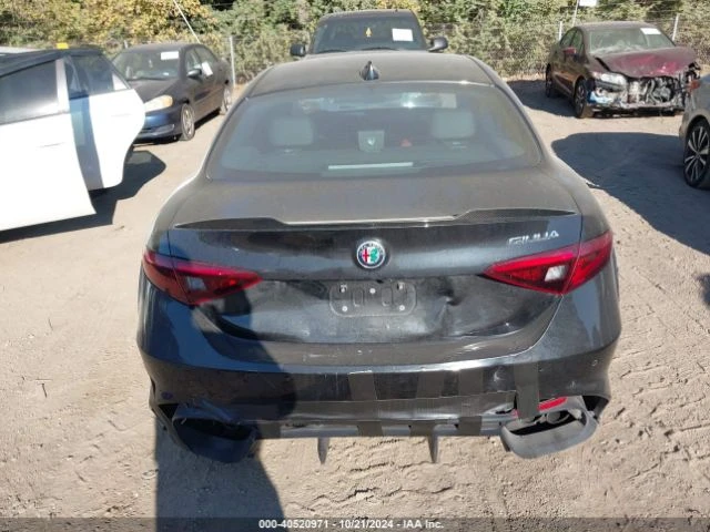 Alfa Romeo Giulia QUADRIFOGLIO RWD НАЛИЧНИ ЧАСТИ!, снимка 2 - Автомобили и джипове - 48138550