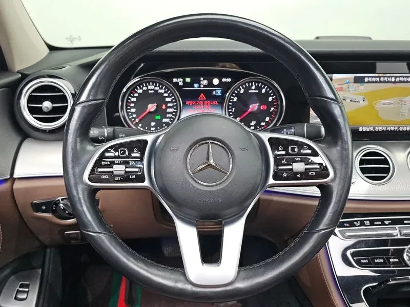 Mercedes-Benz E 300 AVANTGARDE, снимка 14 - Автомобили и джипове - 55264881