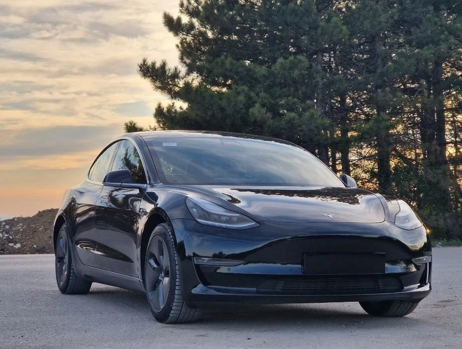 Tesla Model 3 4х4 Перфектен - изображение 8