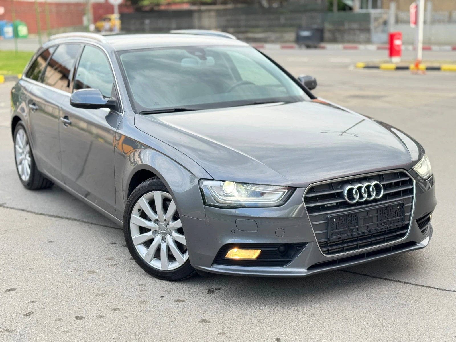 Audi A4 3.0TDI 4x4* Обдухване* Дистроник* Ксенон - изображение 3