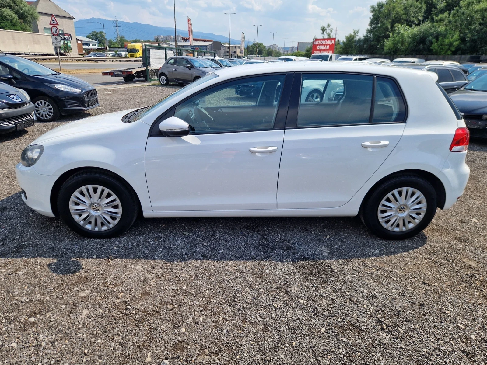 VW Golf 1.6TDI 105PS.ITALIA - изображение 4