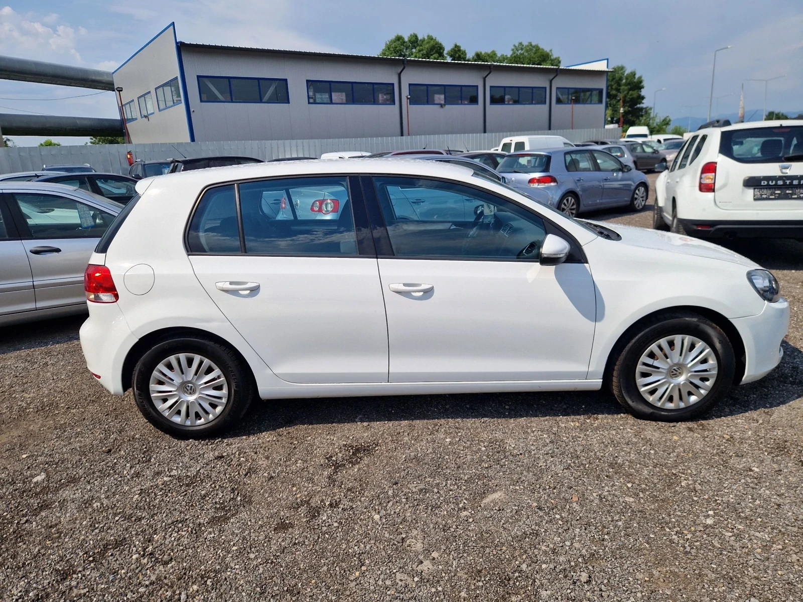 VW Golf 1.6TDI 105PS.ITALIA - изображение 9