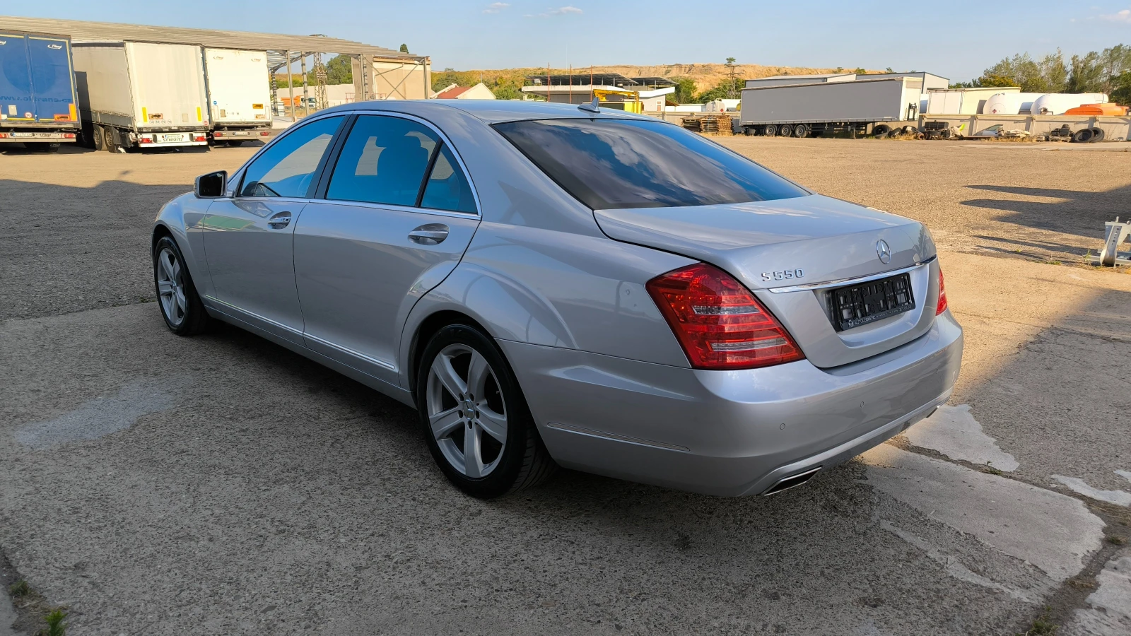 Mercedes-Benz S 550 S 550 388 к.с. - изображение 5