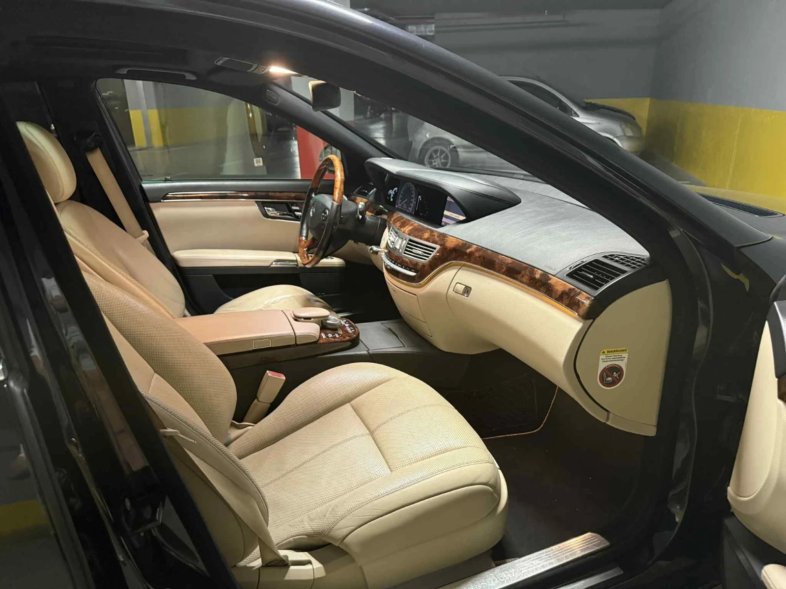 Mercedes-Benz S 500 L / 3xТV / NIGHT VISION / SOFT CLOSE / AMBIENT / - изображение 10