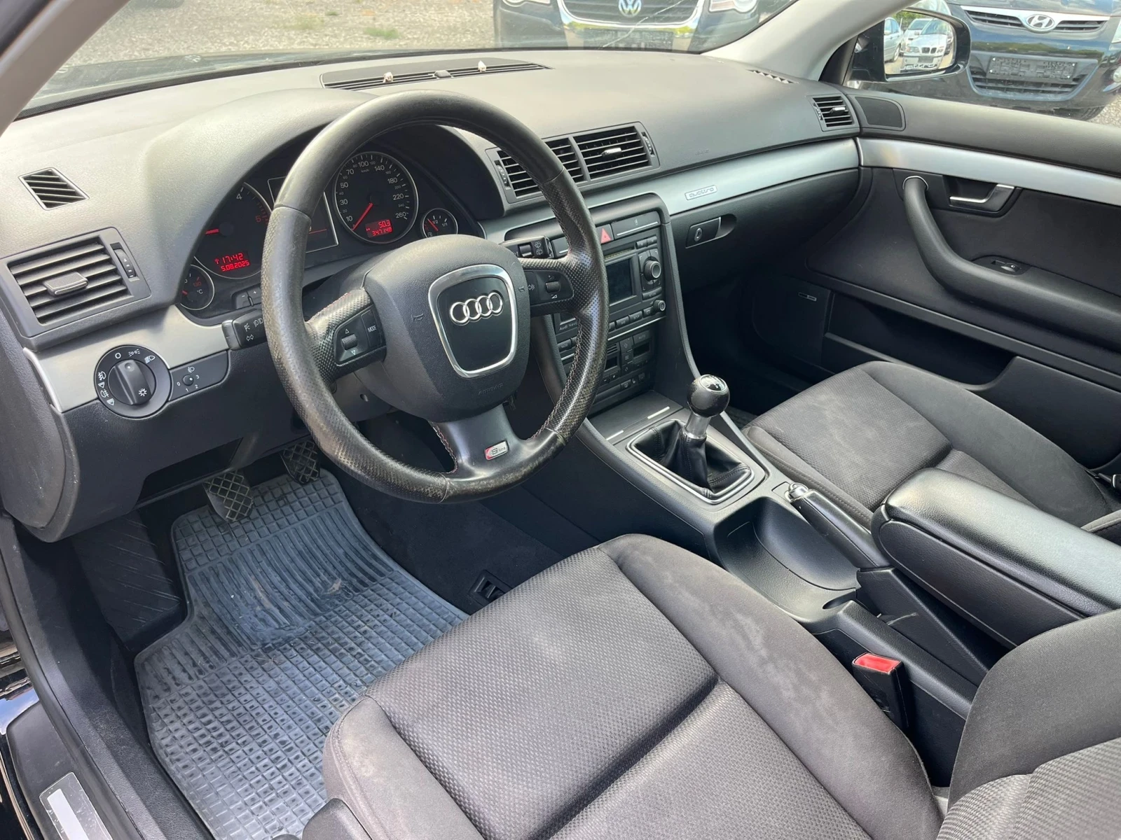 Audi A4 S line 4x4 - изображение 9