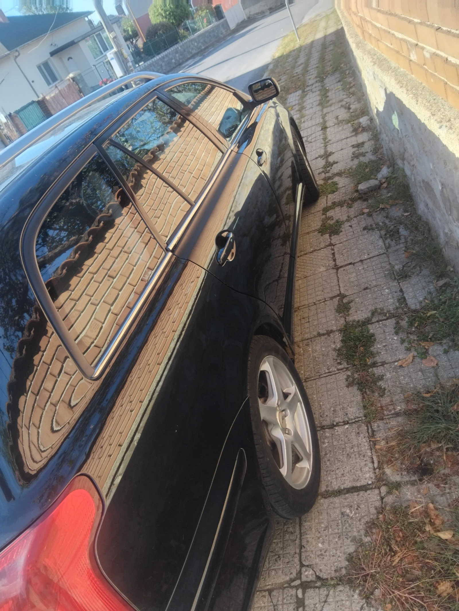 Toyota Avensis  - изображение 3