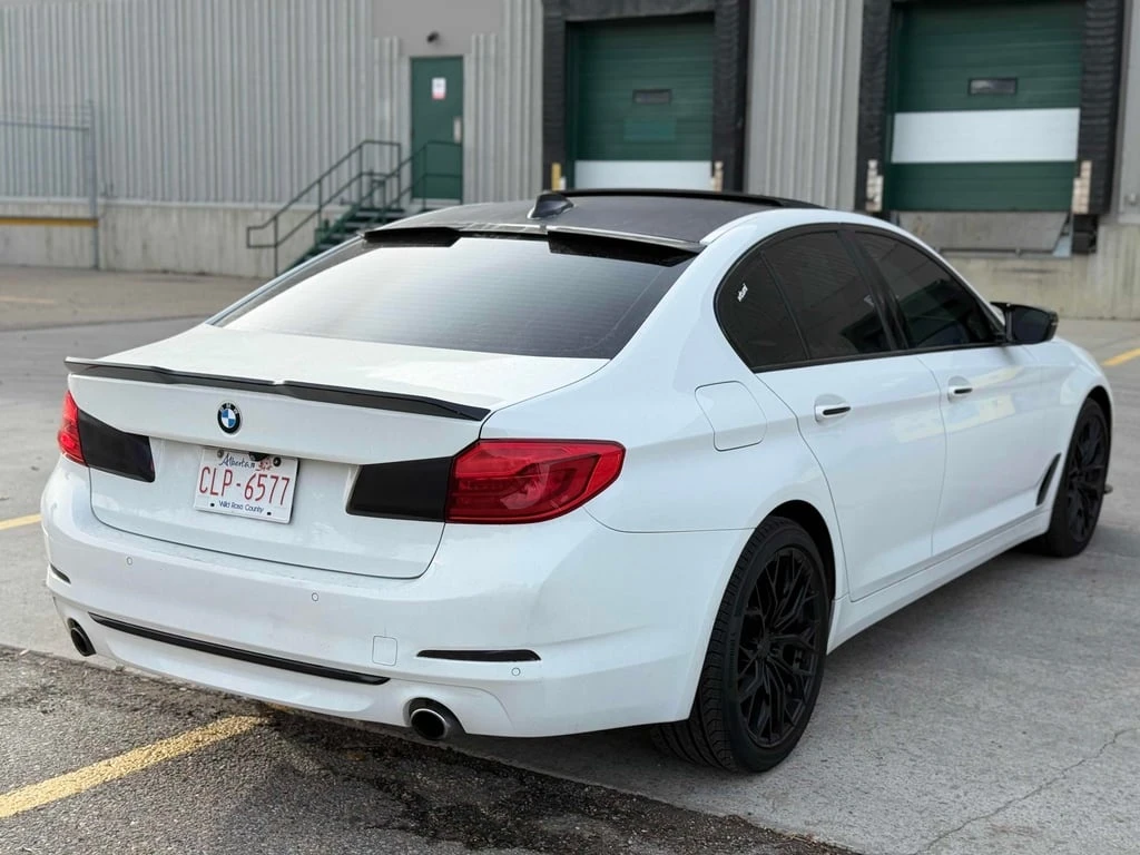 BMW 530 * 530i xDrive * CARFAX *    | Mobile.bg   15