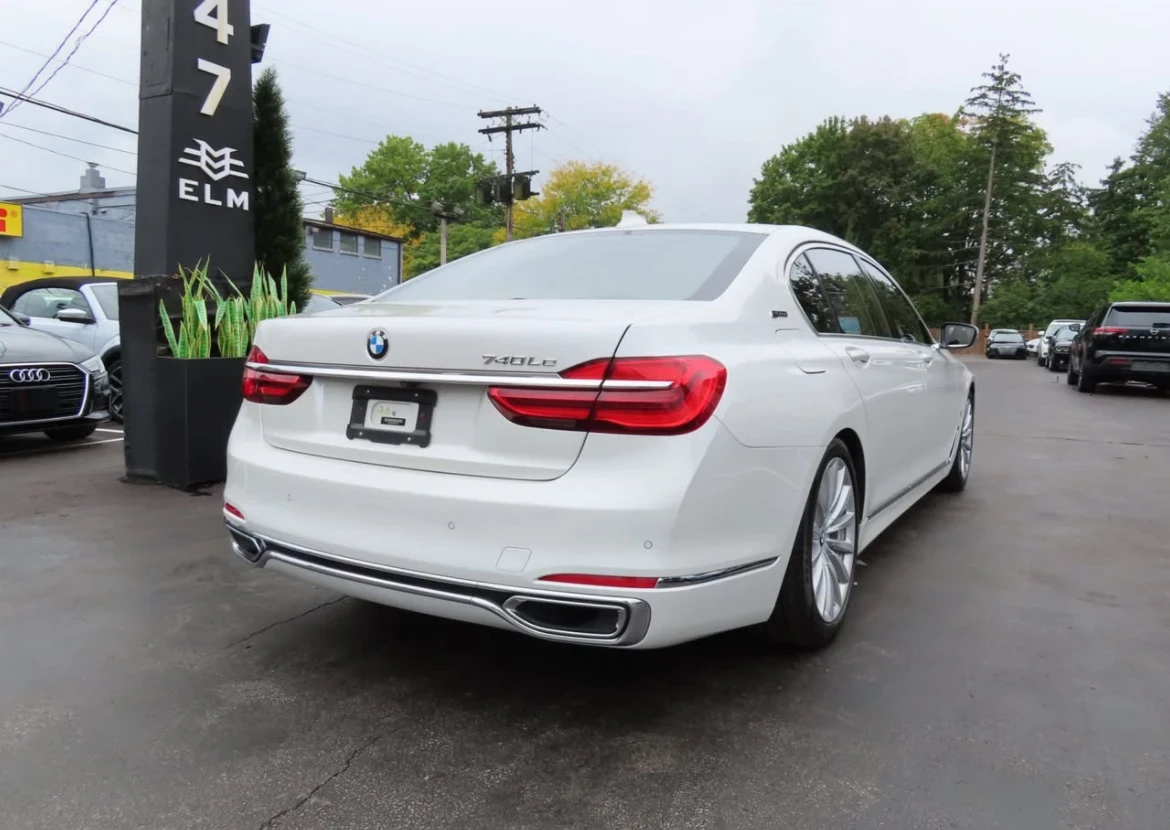 BMW 740 Le Hybrid * * CARFAX * * ���� ������ * *  | Mobile.bg � ����������� 3