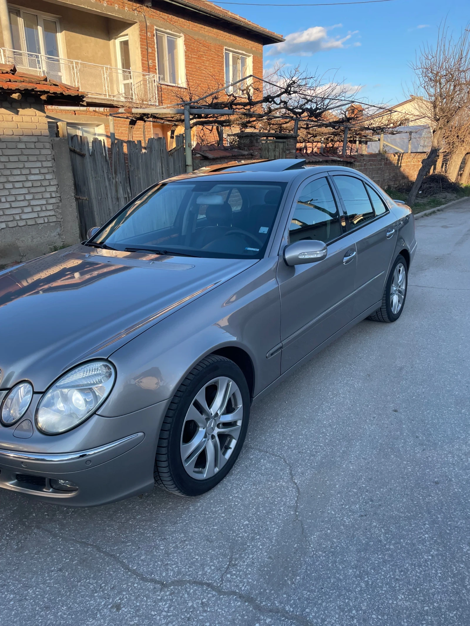 Mercedes-Benz E 350 | Mobile.bg � ����������� 4