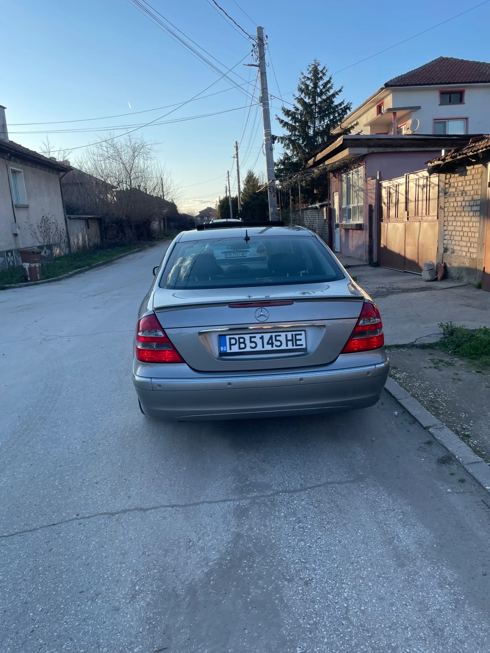 Mercedes-Benz E 350 | Mobile.bg � ����������� 3