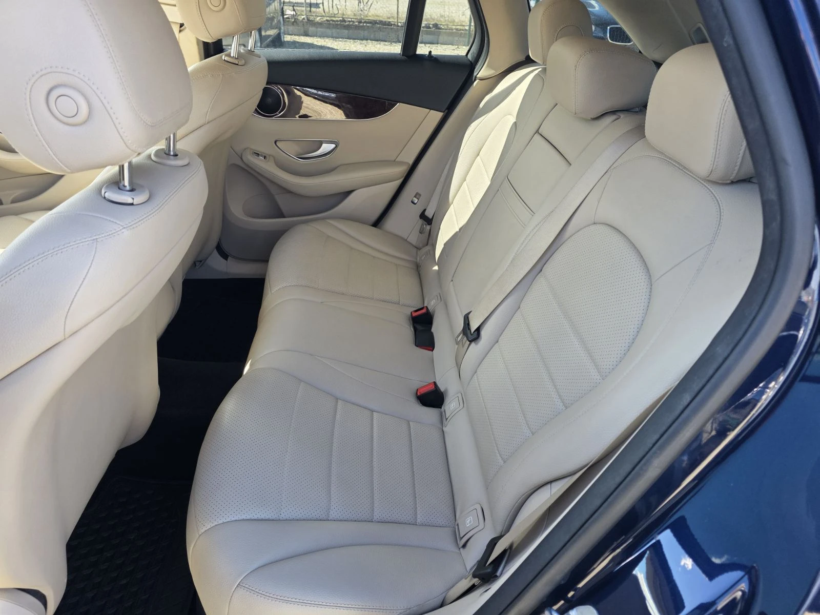 Mercedes-Benz CLC 220 2.2CDI* Navi* 4Matic* 9G - изображение 10