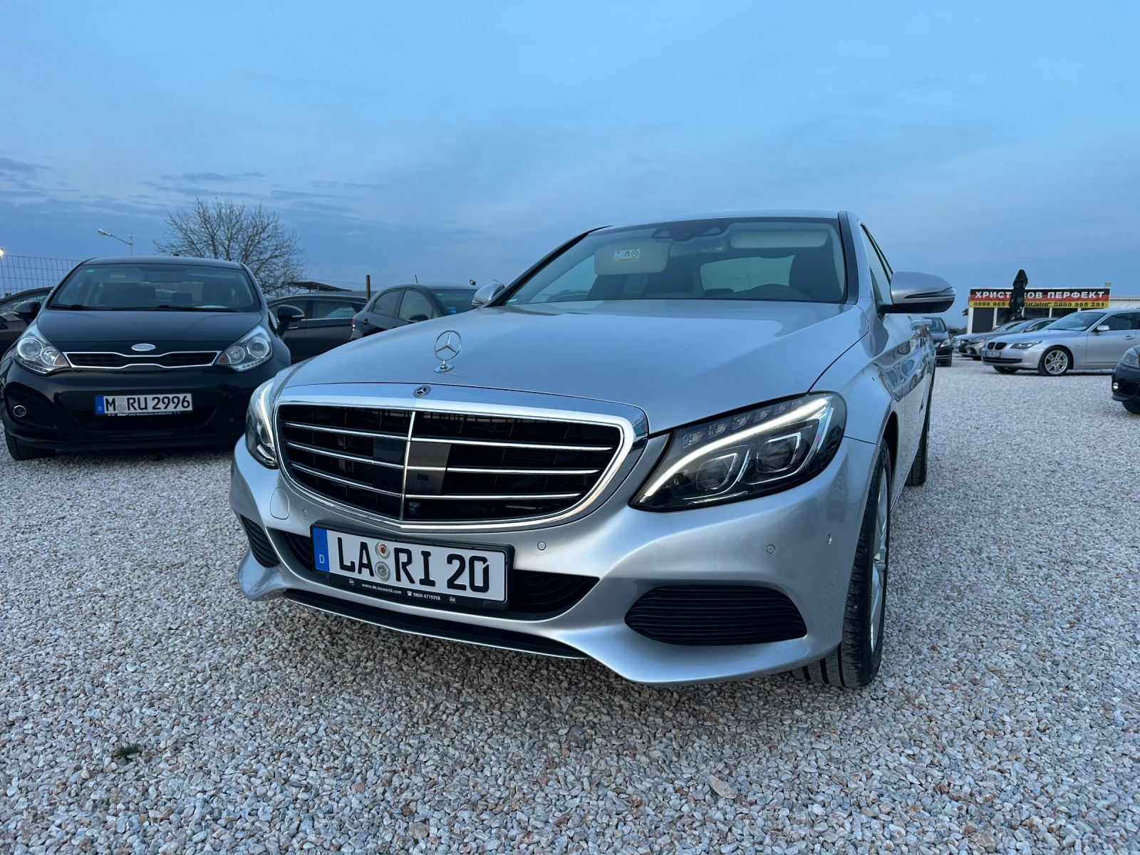 Mercedes-Benz C 250 CDI AVANTGARDE, 360 КАМЕРА, ДИСТРОНИК, ЕВРО 6, ТОП, снимка 3 - Автомобили и джипове - 53878613