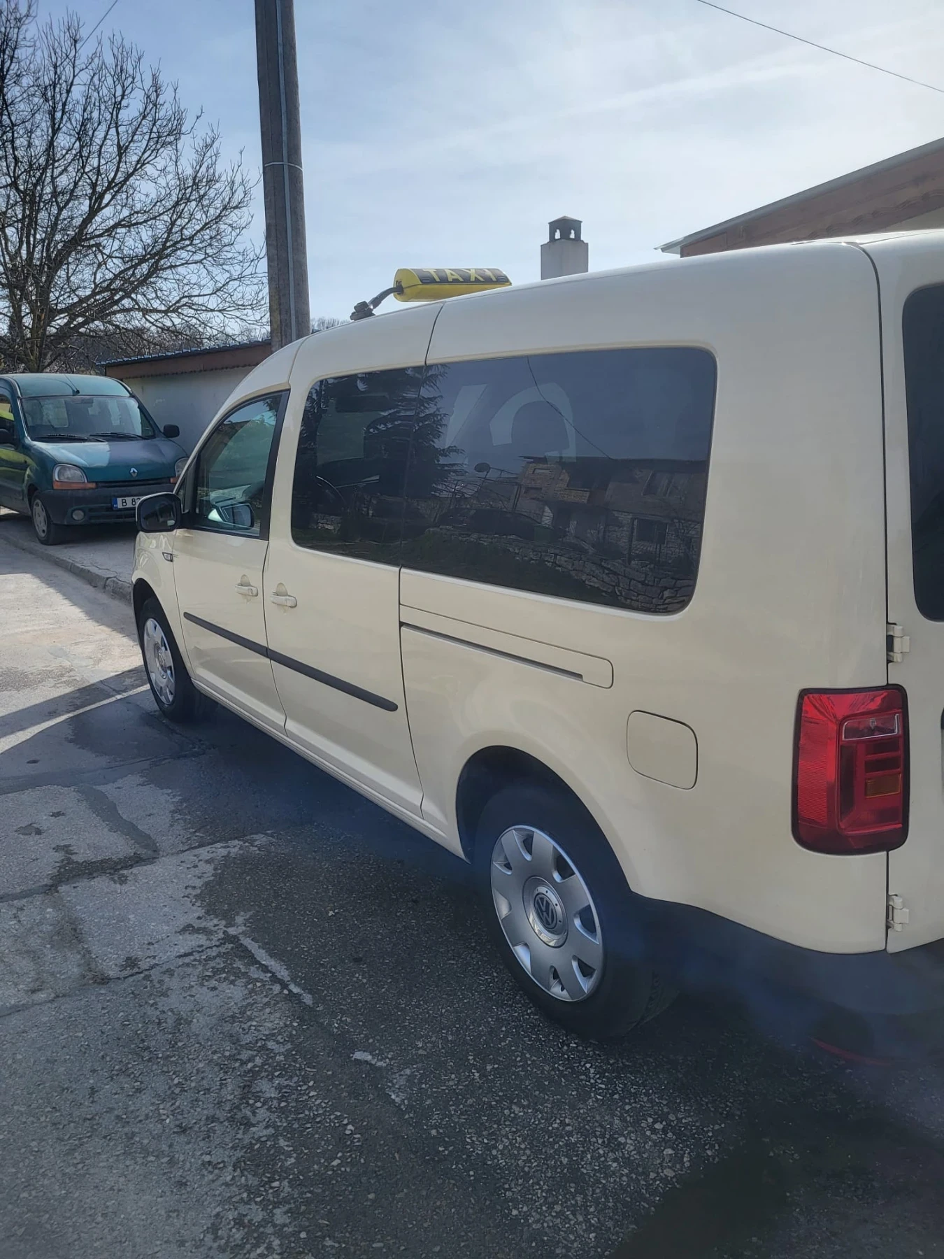 VW Caddy 2000 tdi, снимка 5 - Автомобили и джипове - 53879003