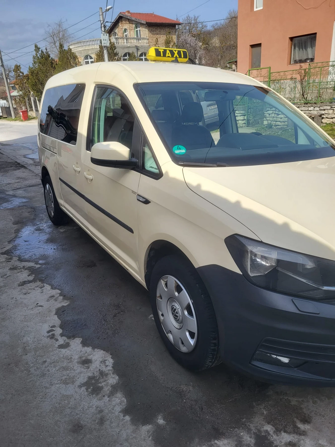 VW Caddy 2000 tdi, снимка 2 - Автомобили и джипове - 53879003