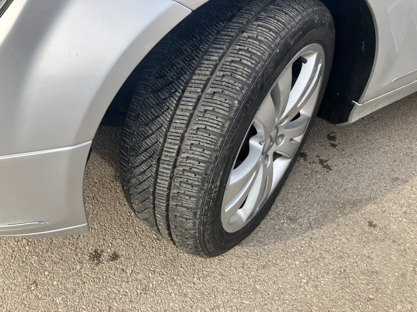 Mercedes-Benz C 320 4matic, снимка 9 - Автомобили и джипове - 53906045