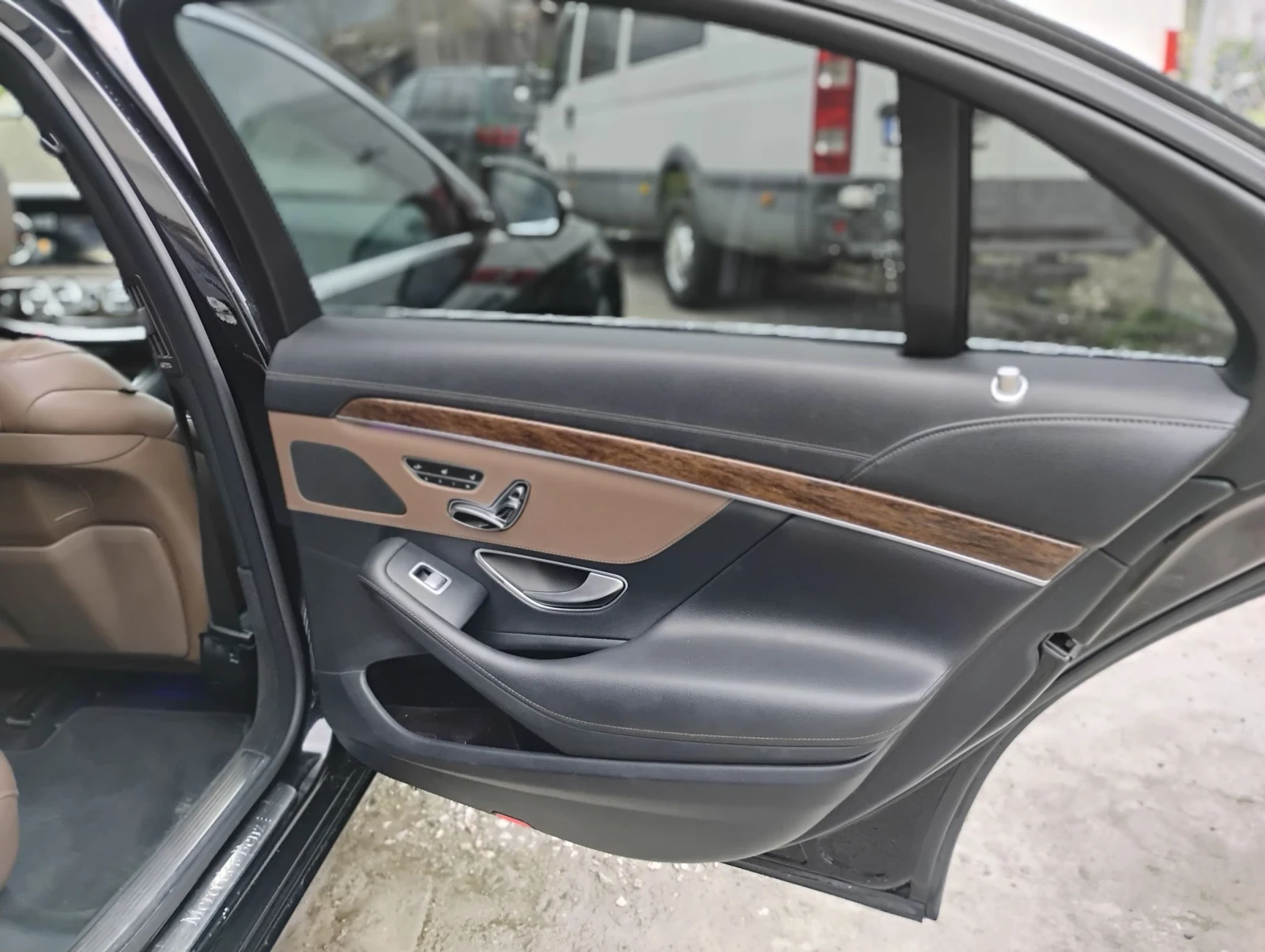 Mercedes-Benz S 350 Long, full ekstri, снимка 15 - Автомобили и джипове - 54043541