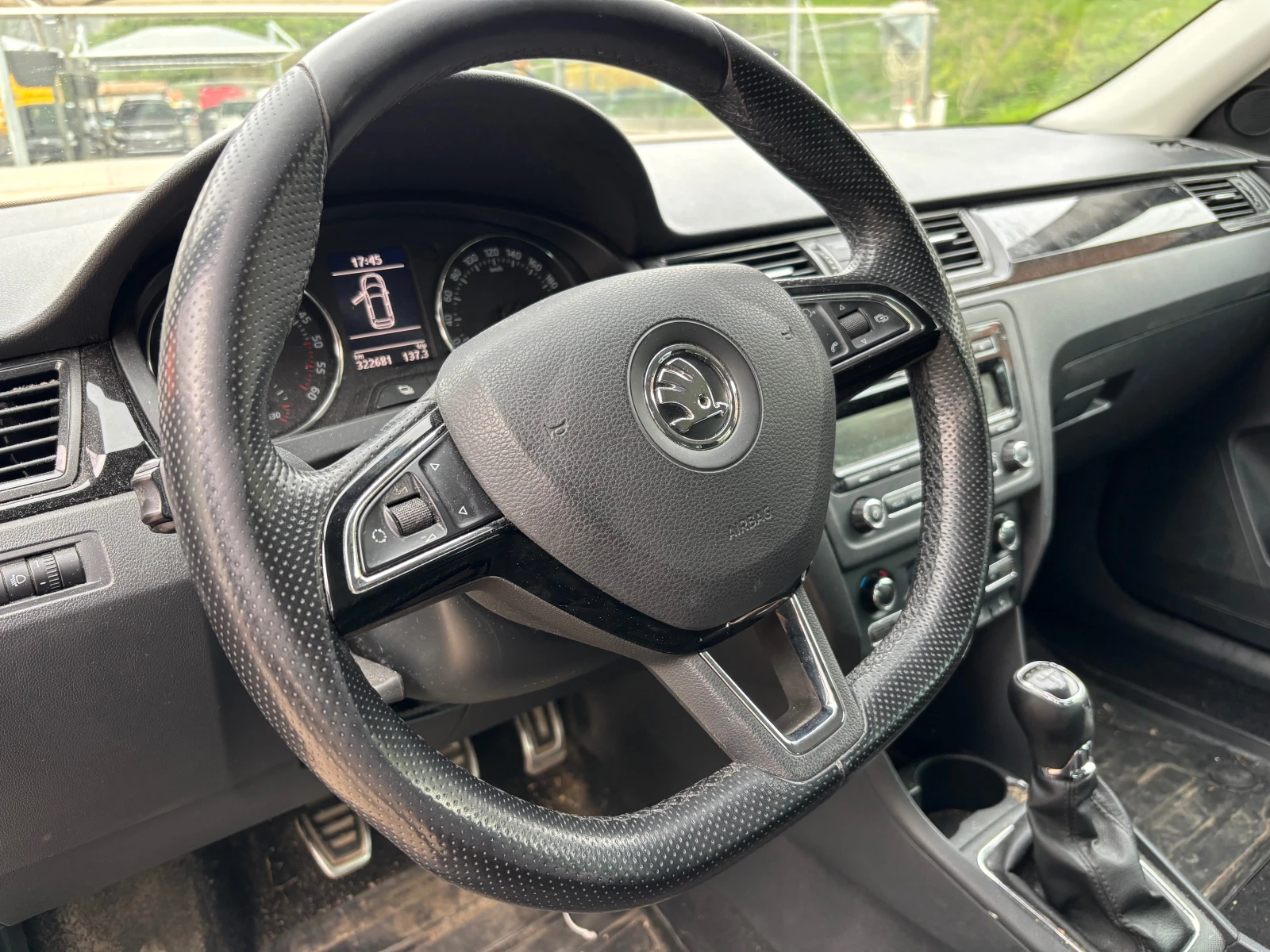 Skoda Rapid 1, 6tdi.90k.Evro5, снимка 14 - Автомобили и джипове - 54357955