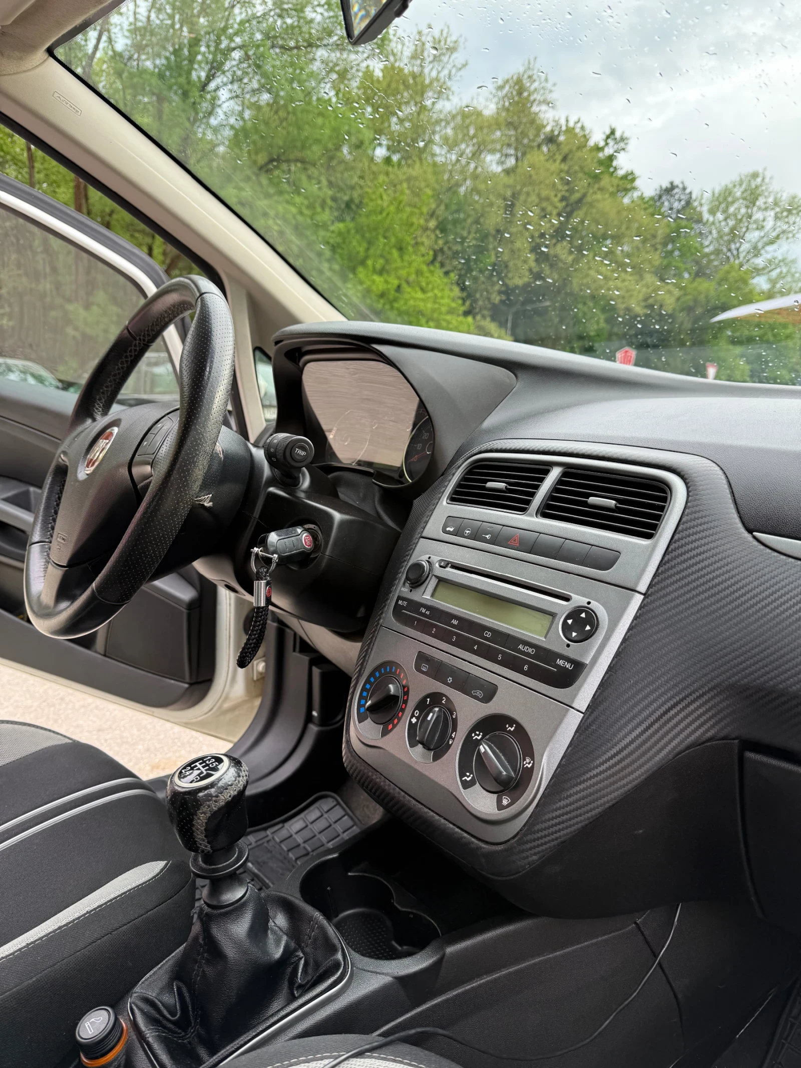 Fiat Punto, снимка 13 - Автомобили и джипове - 54458688