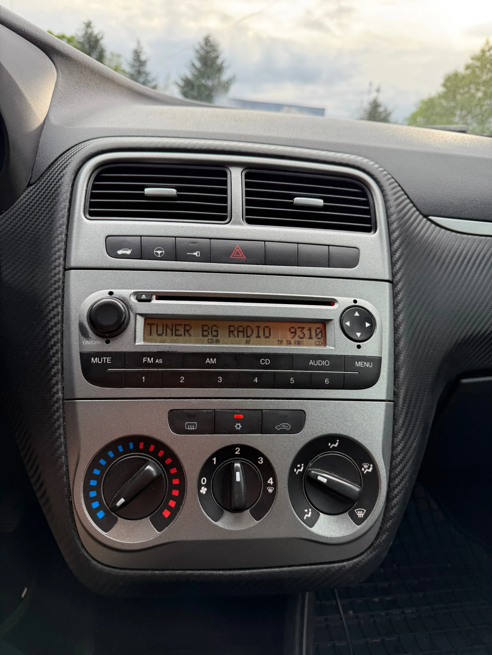 Fiat Punto, снимка 15 - Автомобили и джипове - 54458688