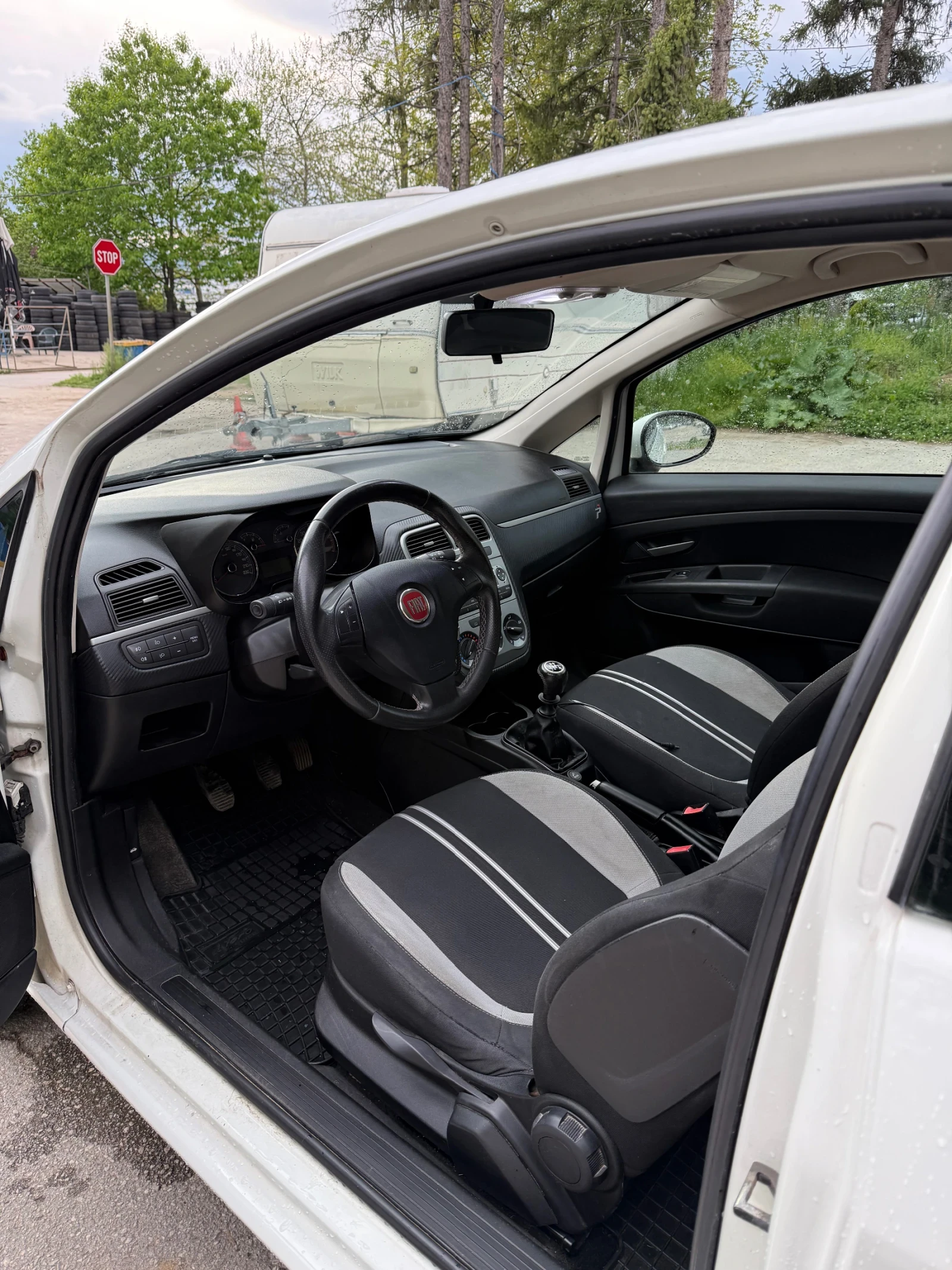 Fiat Punto, снимка 11 - Автомобили и джипове - 54458688