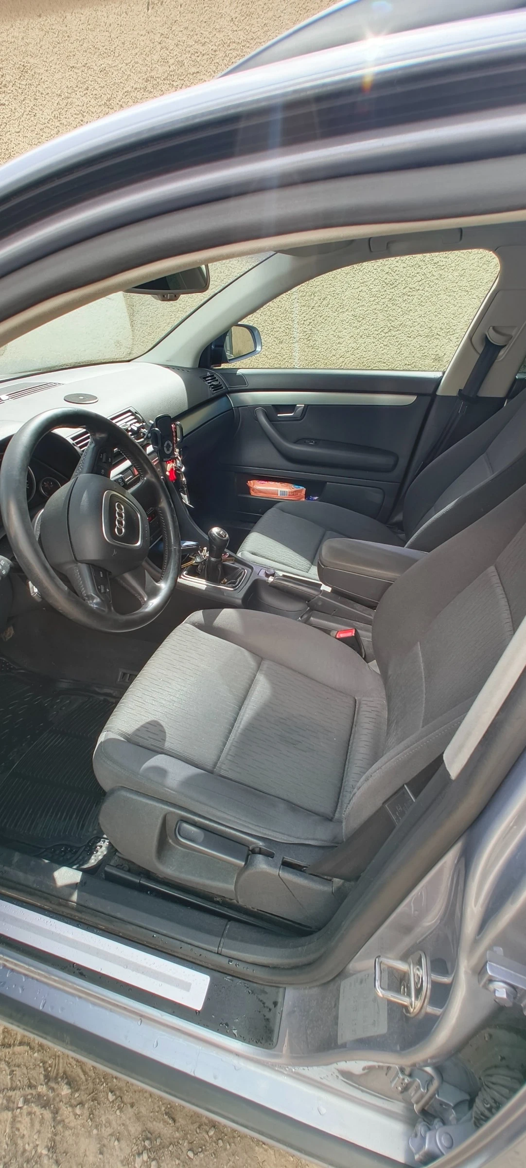 Audi A4 1.8 BFB, снимка 5 - Автомобили и джипове - 54676403