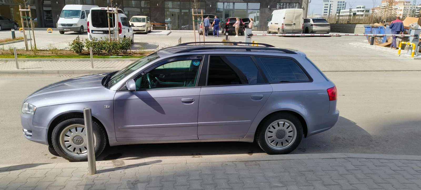 Audi A4 1.8 BFB, снимка 3 - Автомобили и джипове - 54676403