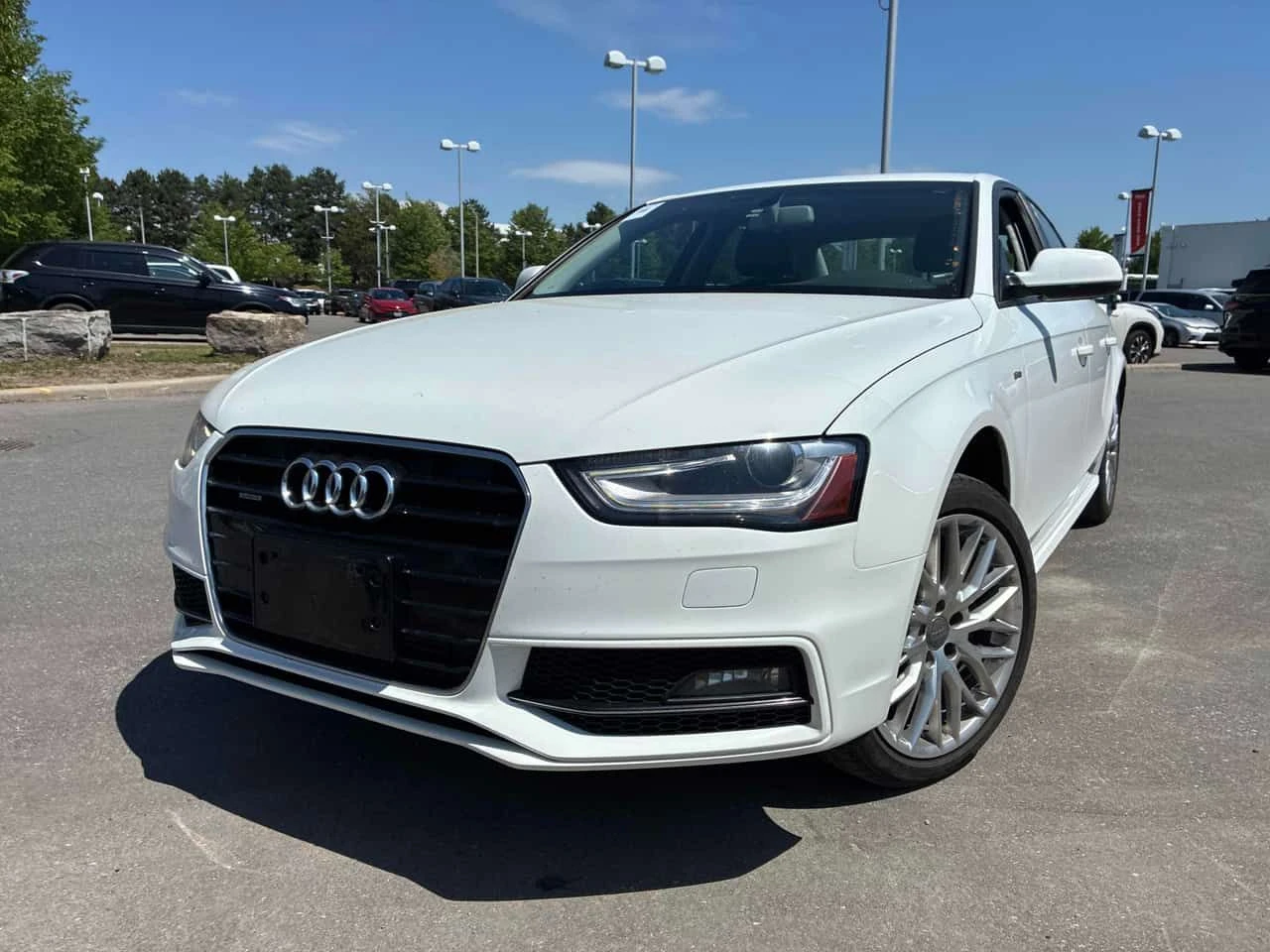 Audi A4 * Komfort plus * CARFAX * ПАНО * KEYLESS * ПОДГРЕВ