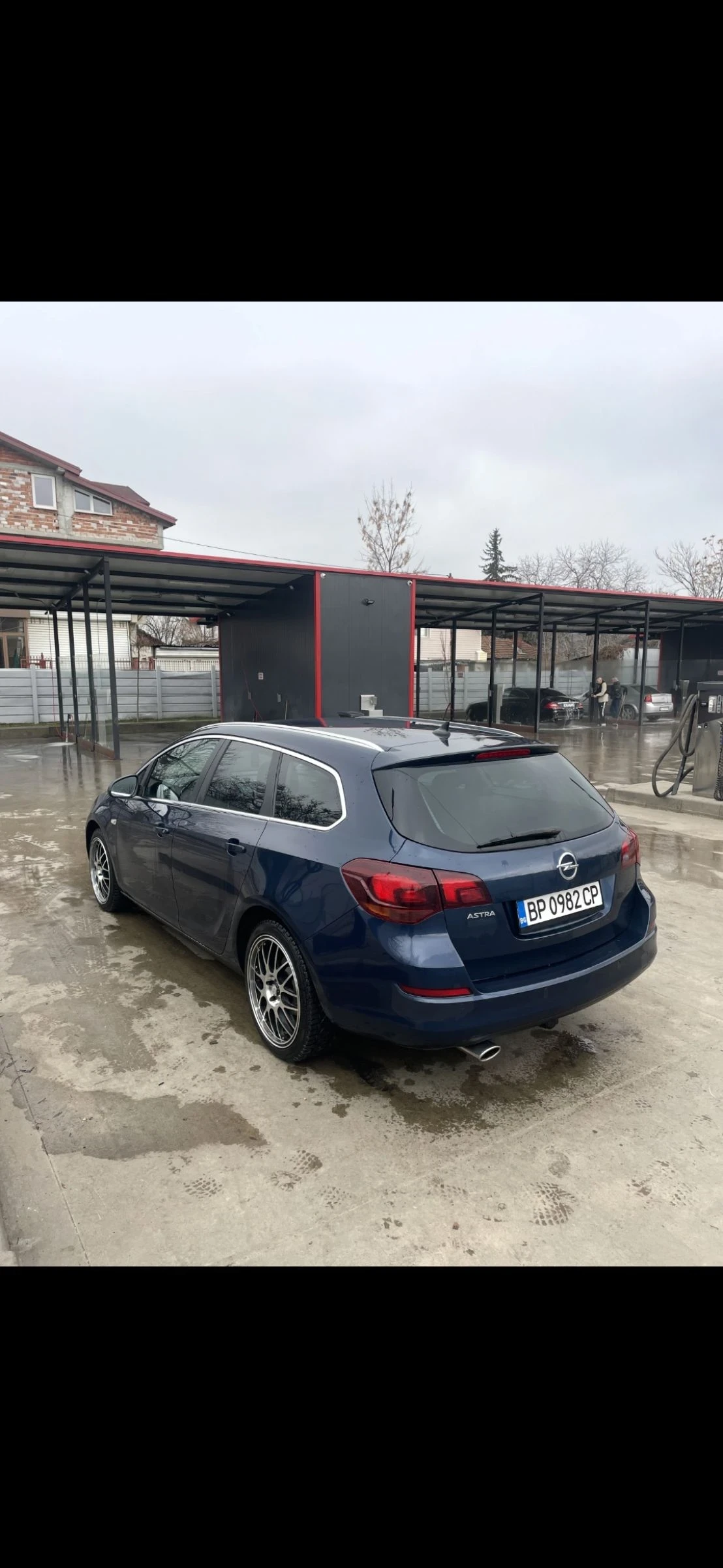 Opel Astra 1.4T Sports Tourer, снимка 3 - Автомобили и джипове - 55081980